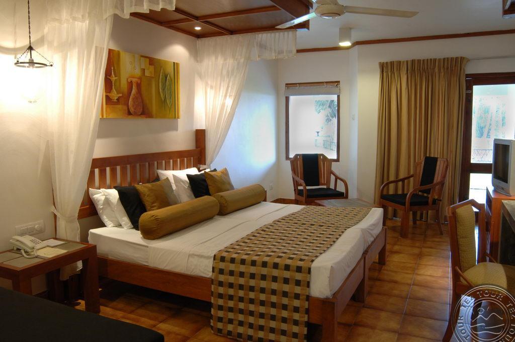 Tangerine Beach Hotel 4 Шри Ланка Калутара