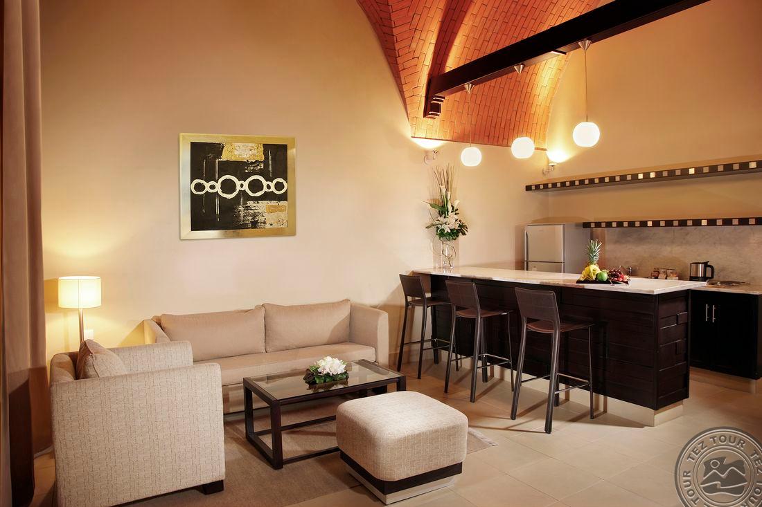Отель the cove rotana resort