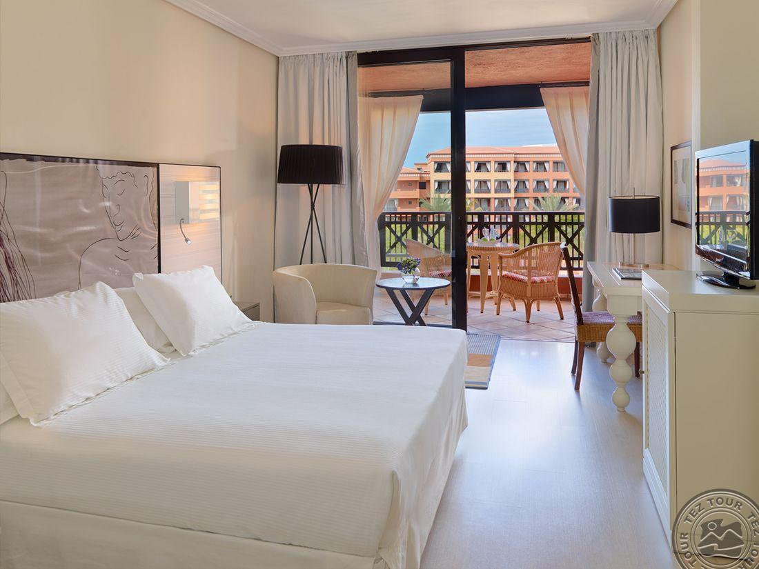 Costa Adeje Palace 4 Тенерифе изолирован